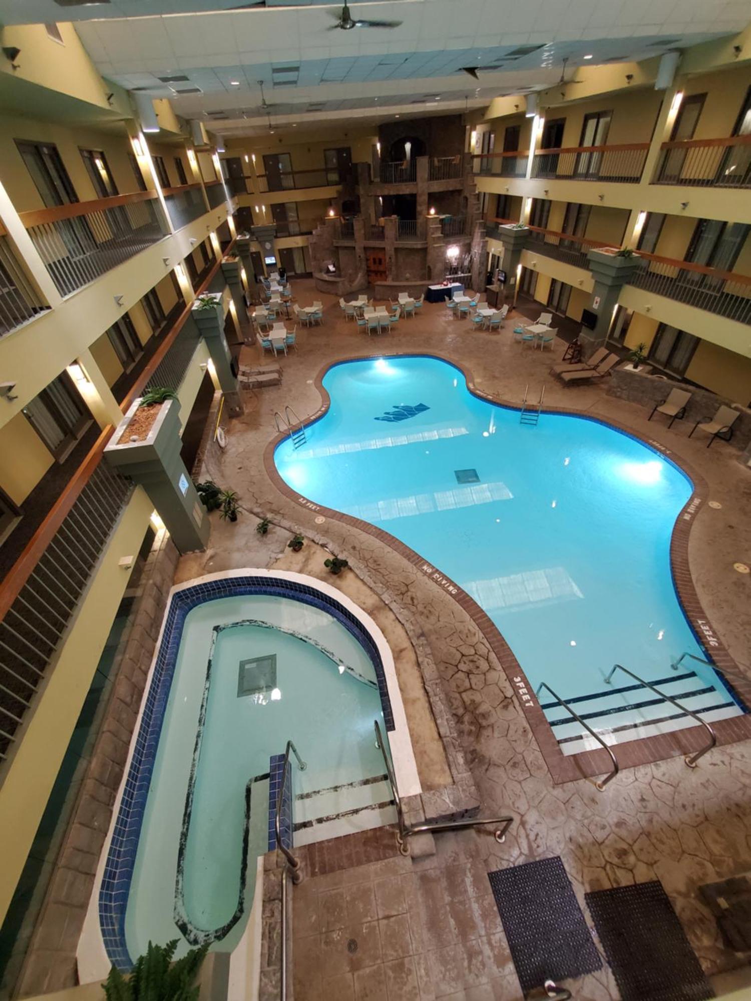 Baymont By Wyndham Shakopee Hotel Exterior photo